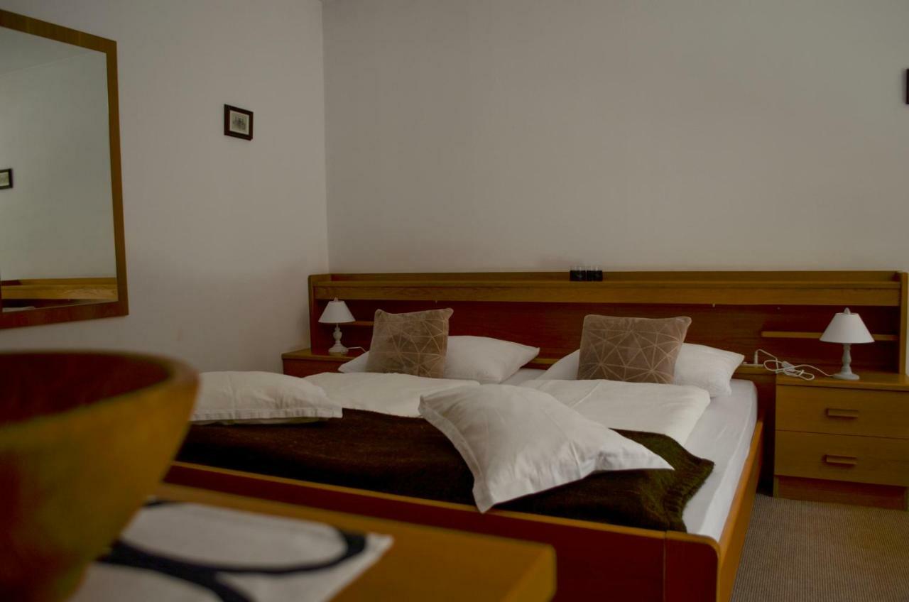 Garni Alpin Hotel ซีอูซี ภายนอก รูปภาพ